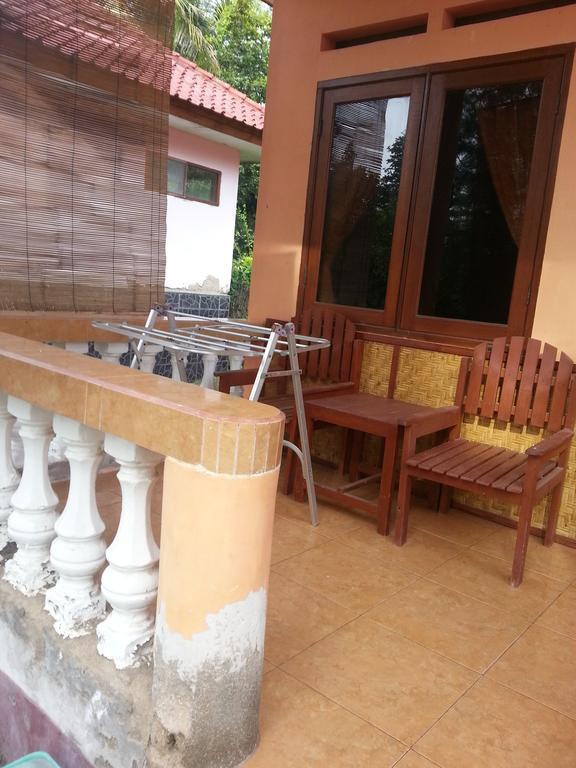Kalinka Inn Gili Meno Esterno foto